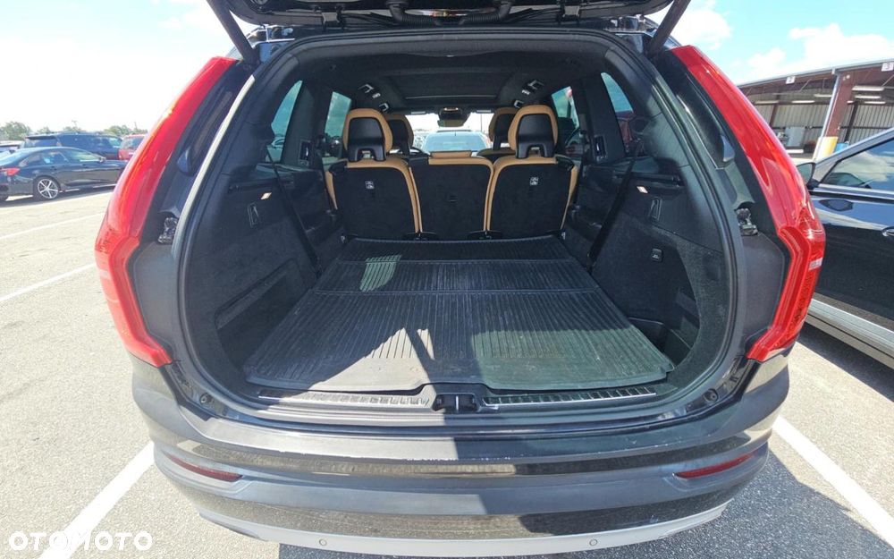 Volvo XC 90 - 14
