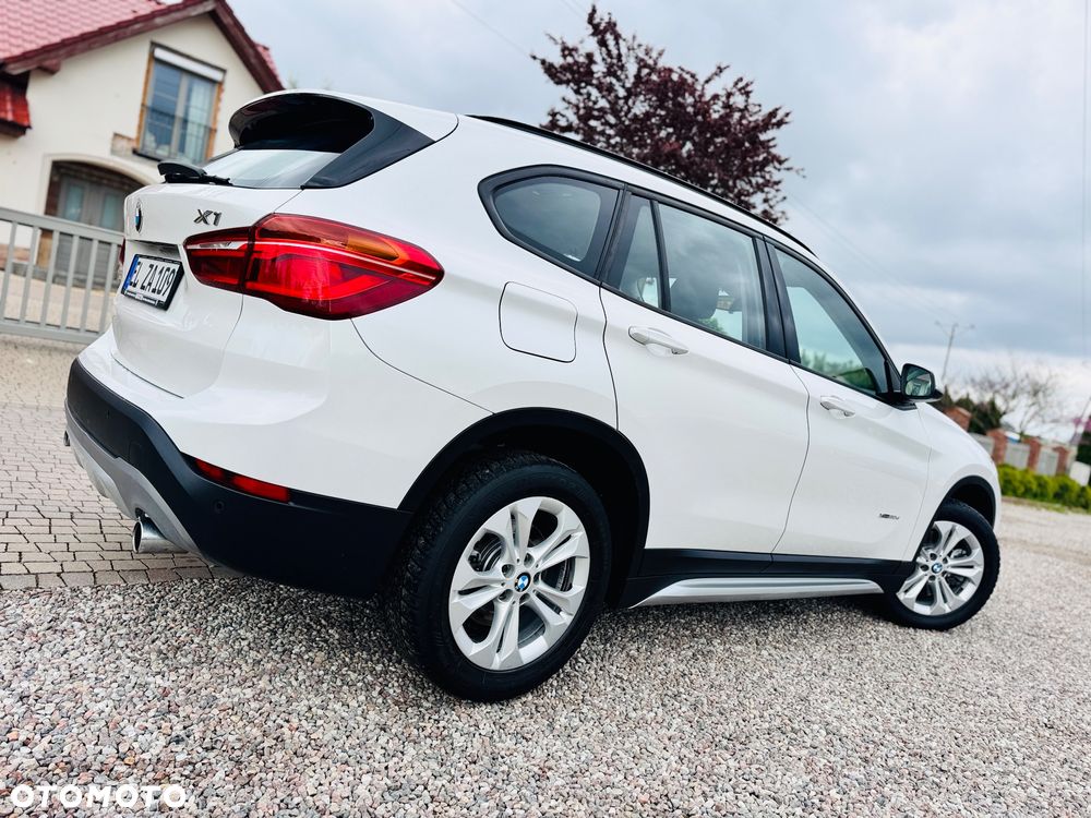 BMW X1 xDrive20d Sport Line sport - 33