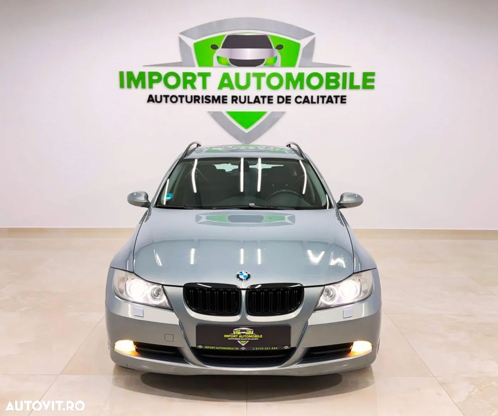 BMW Seria 3 320d DPF Touring Aut. - 6