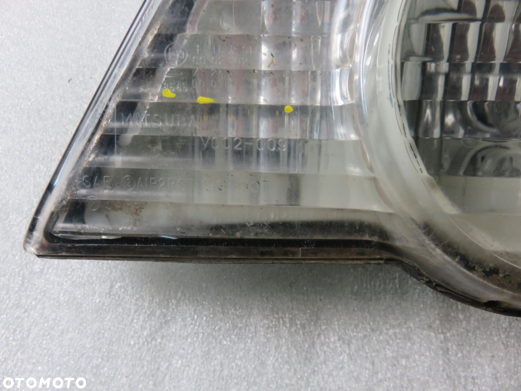 LAMPA PRAWA TYLNA SUBARU IMPREZA II - 6