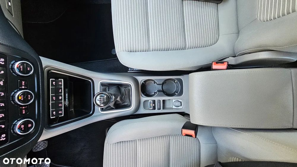 Seat Alhambra 2.0 TDI Start & Stop SUN - 19