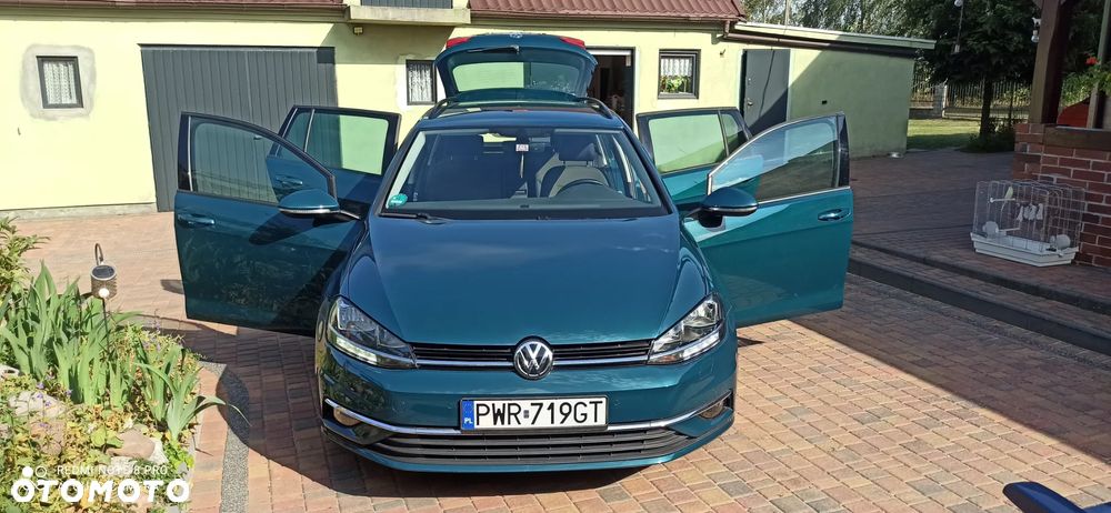 Volkswagen Golf - 5