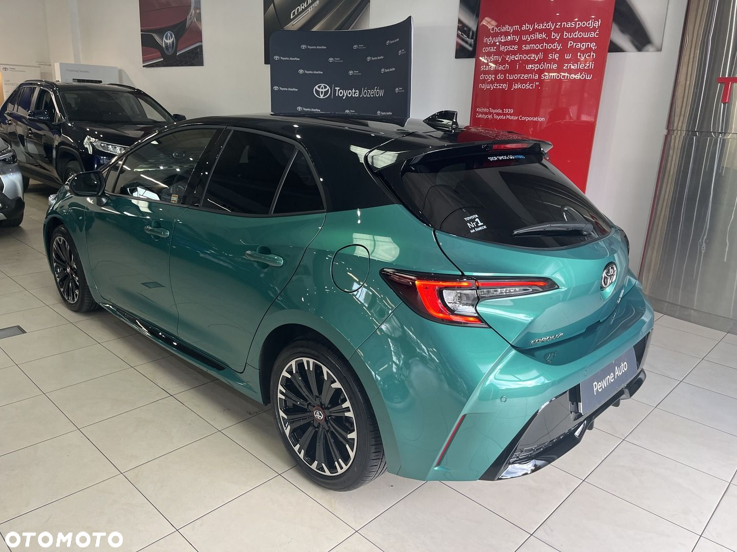 Toyota Corolla - 2