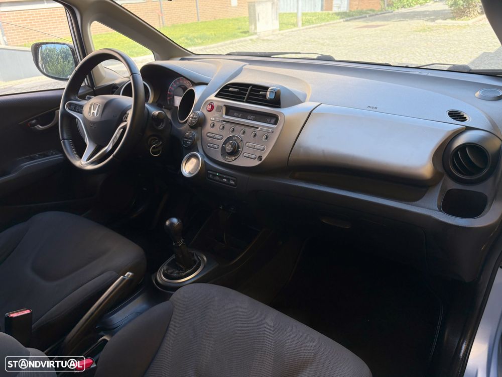 Honda Jazz 1.4 i-VTEC Executive - 17