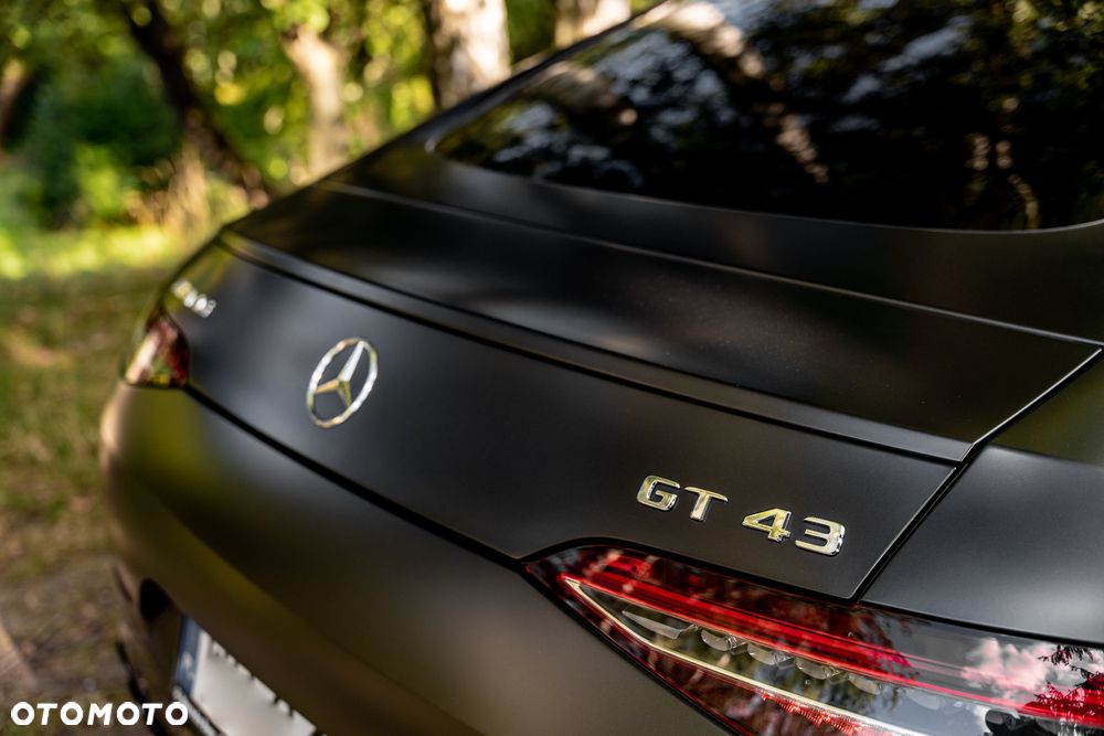 Mercedes-Benz AMG GT 43 4-Matic+ - 3