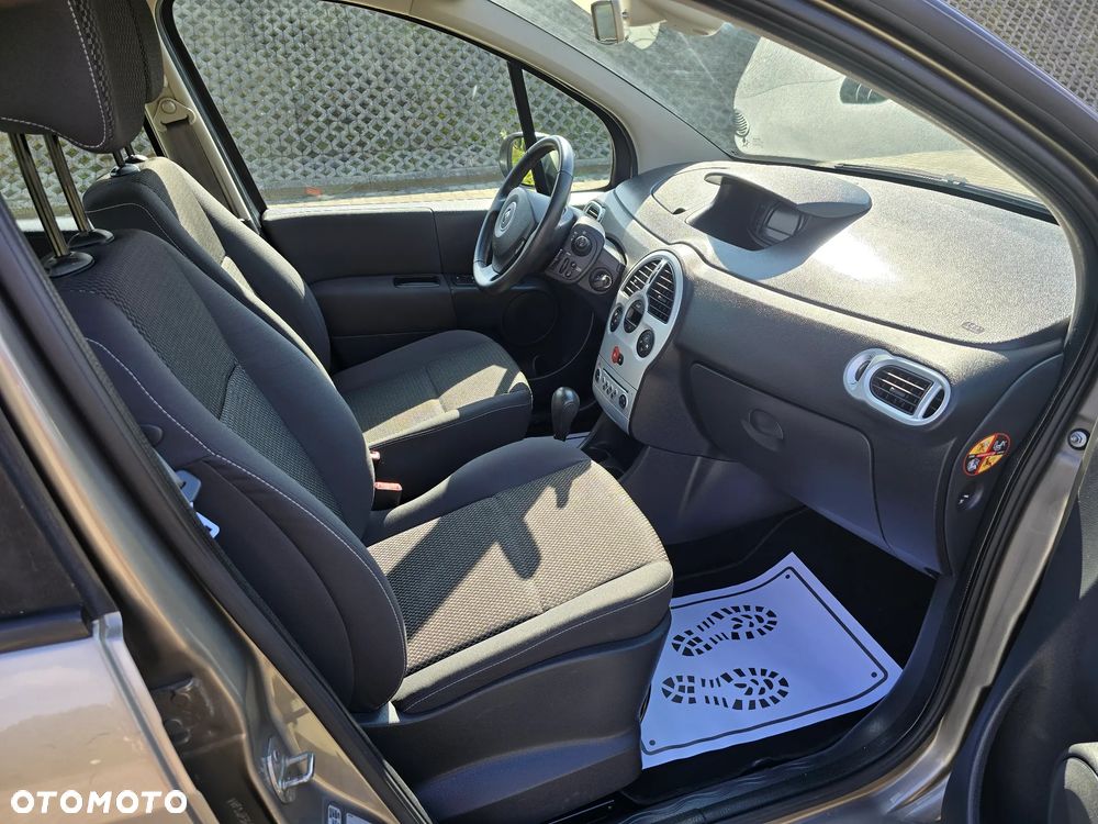 Renault Modus - 25
