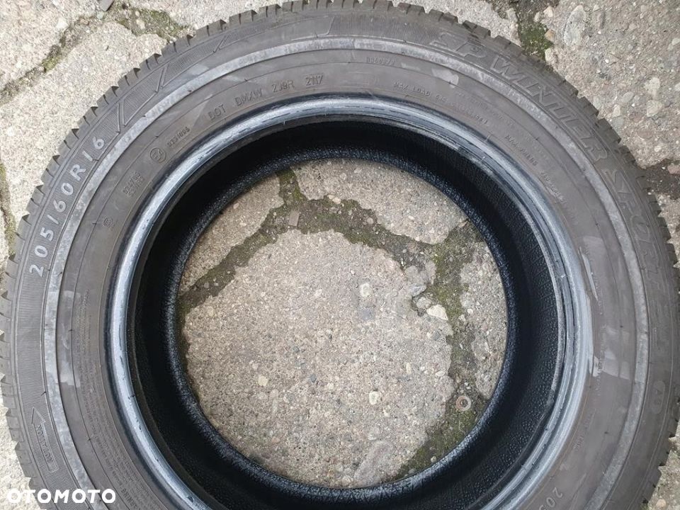 205/60R16 Dunlop Sp Winter Sport 3D kpl zima 6,0mm - 9