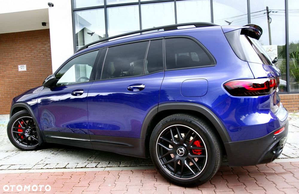 Mercedes-Benz GLB - 32