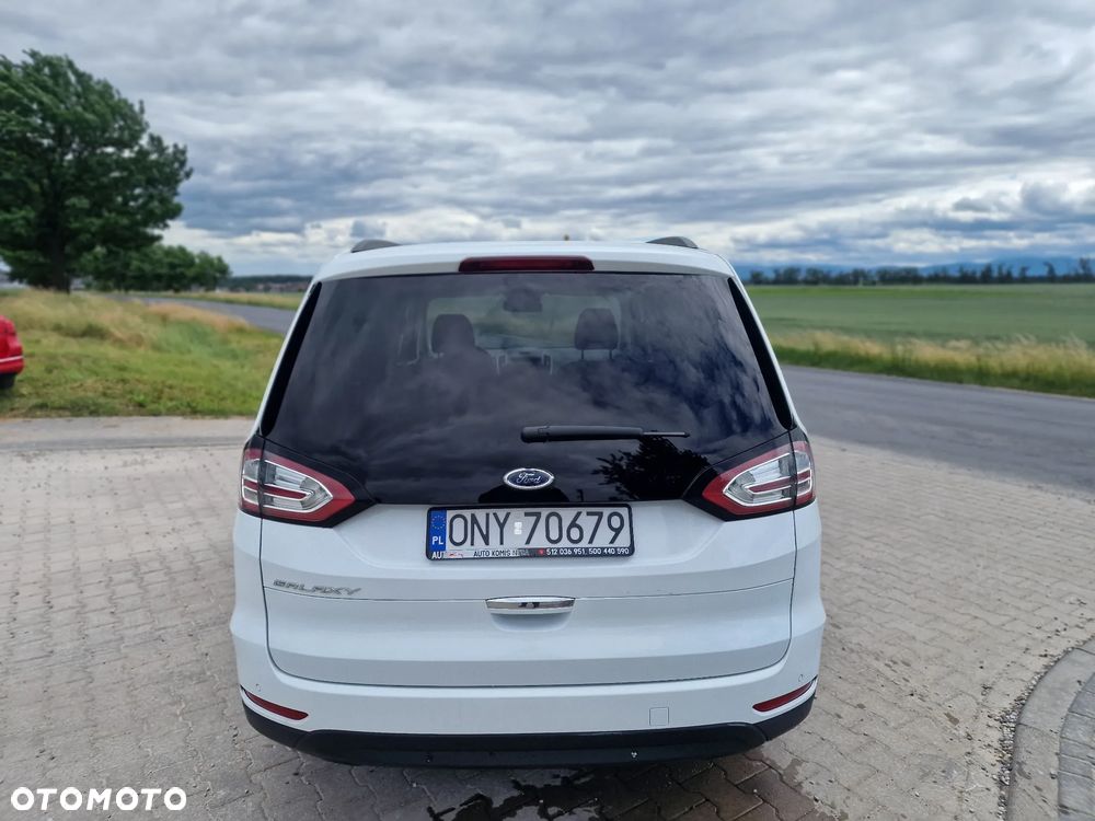 Ford Galaxy 2.0 TDCi Trend - 12