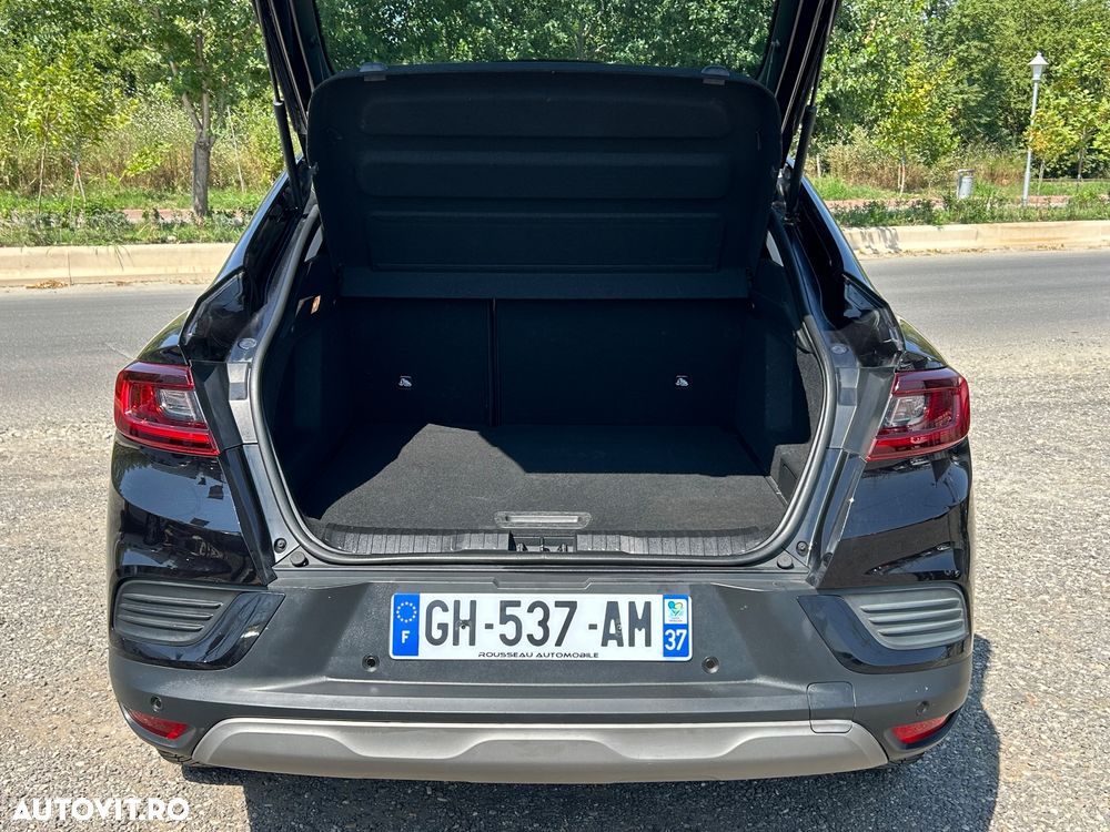Renault Arkana E-TECH 145 Evolution - 14