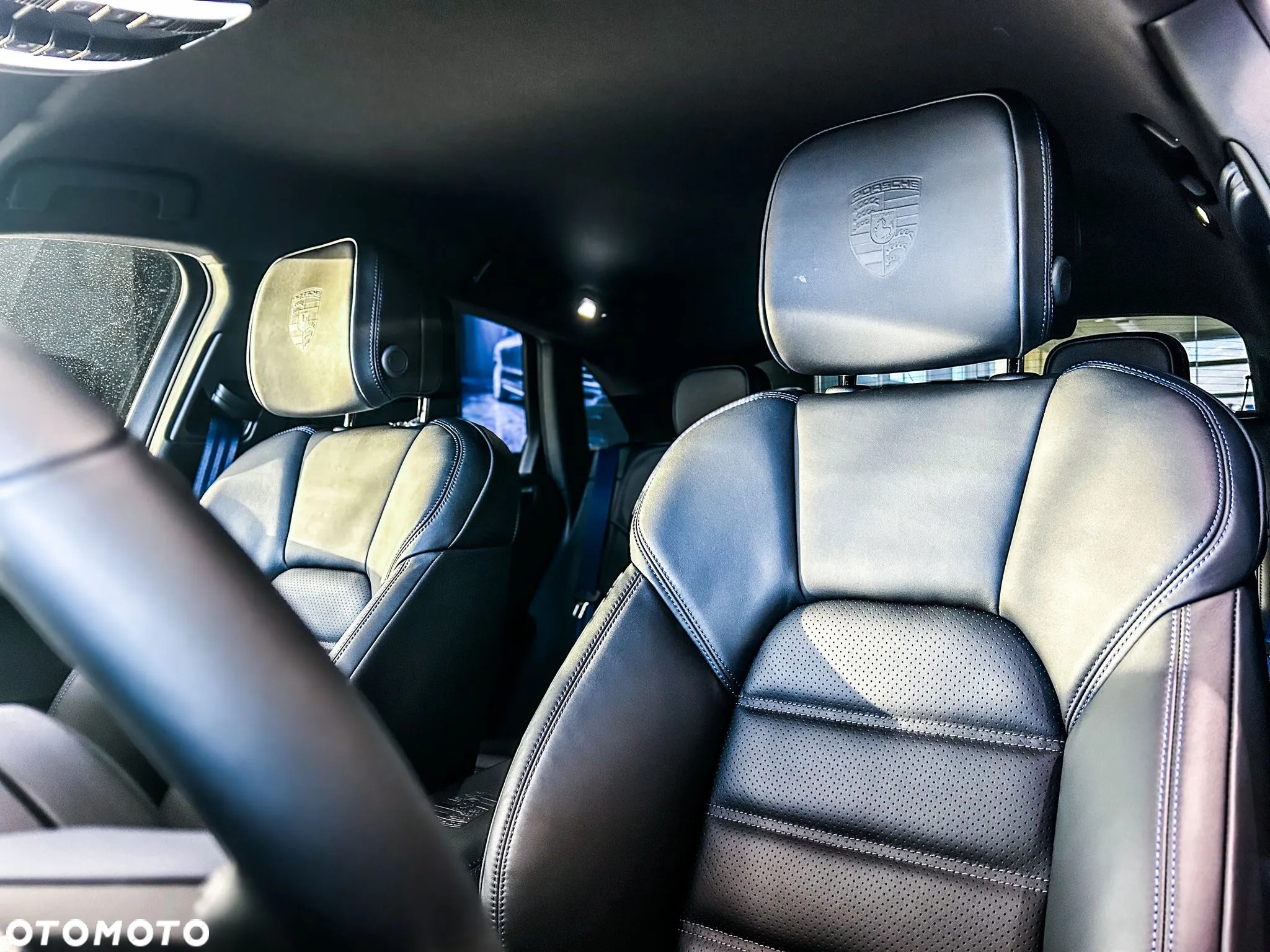 Porsche Macan T - 11