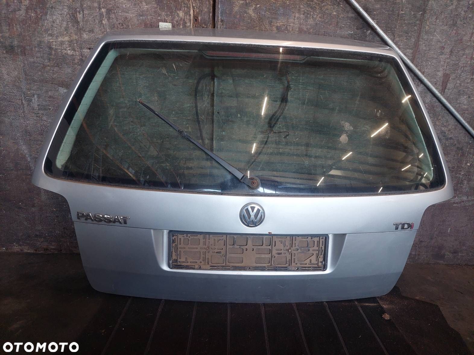KLAPA BAGAŻNIKA VOLKSWAGEN PASSAT B5 FL LIFT KOMBI LA7W - 1