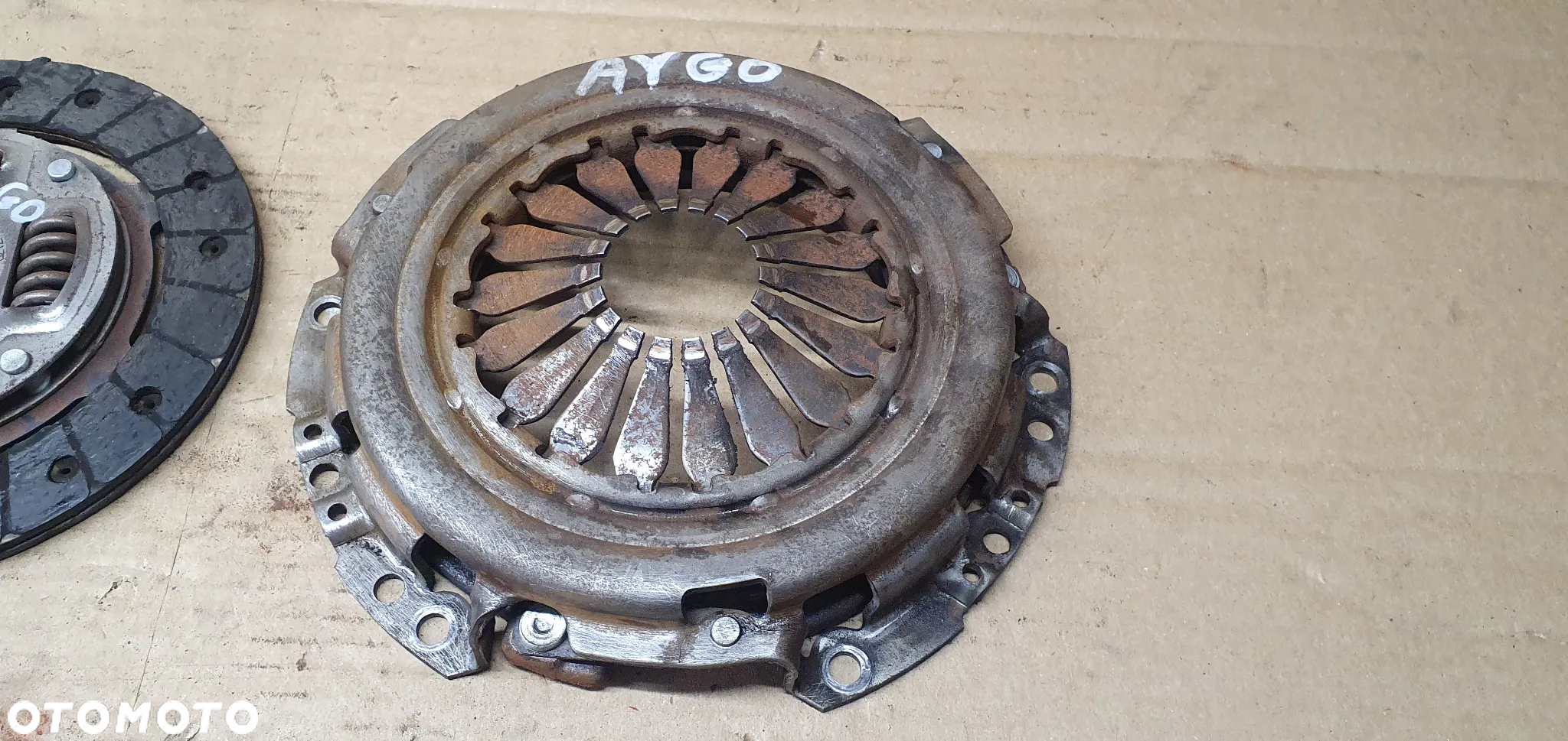 Sprzęgło tarcza docisk koło Toyota Aygo 1.0 - 4