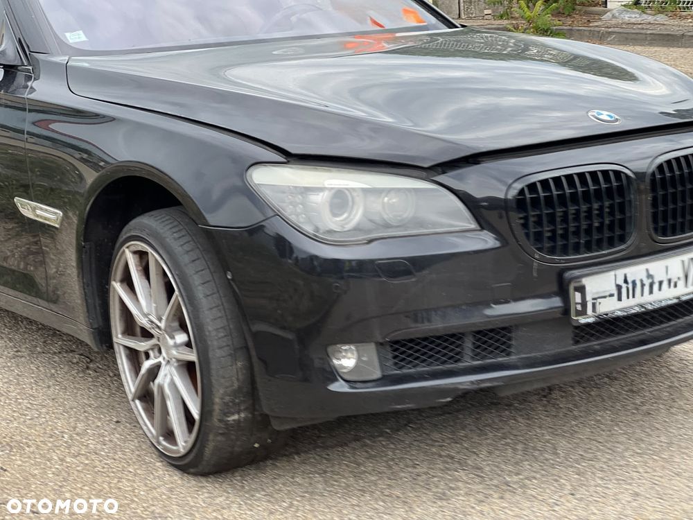 BMW Seria 7 760i - 5