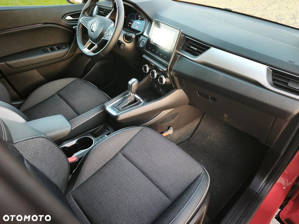 Renault Captur - 22