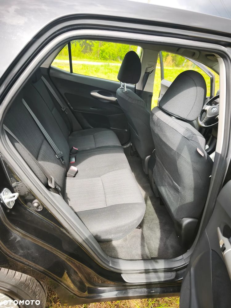 Toyota Auris 1.4 D-4D - 15