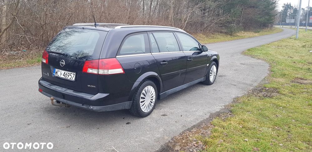 Opel Vectra 1.9 CDTI Cosmo - 10