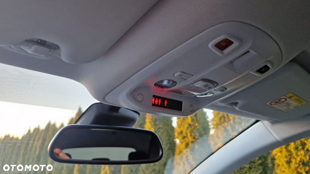 Peugeot 308 BlueHDi 120 Stop & Start Business-Line - 19