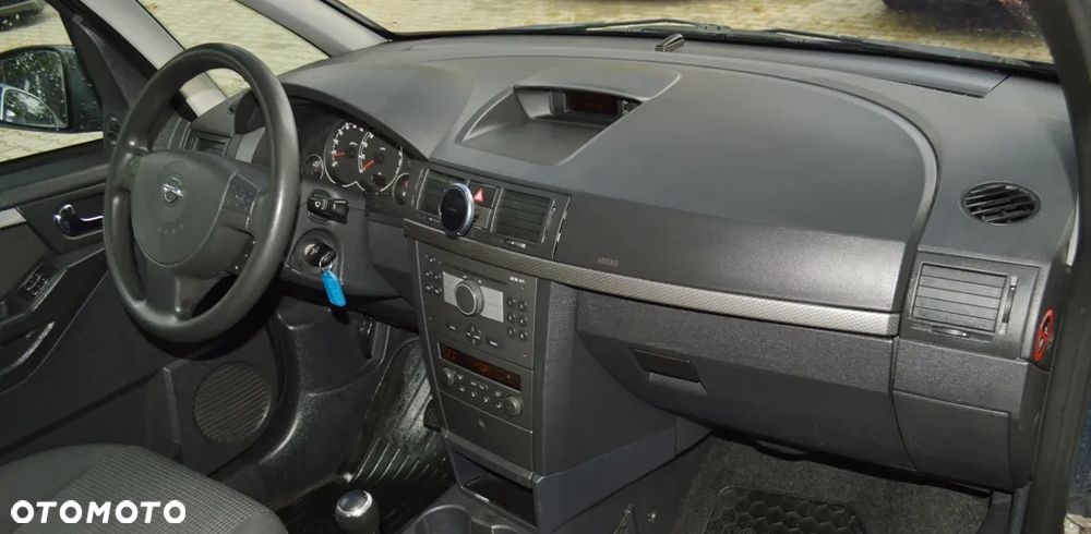 Opel Meriva - 31