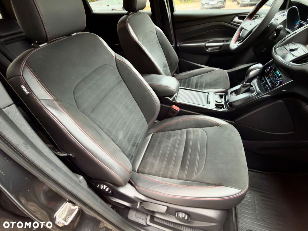 Ford Kuga 2.0 TDCi 4x4 ST-Line - 27