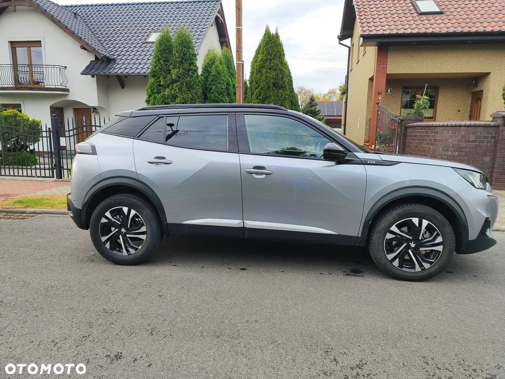 Peugeot 2008 BlueHDi 130 GT S&S EAT8 - 22