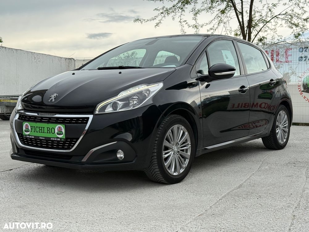 Peugeot 208 PureTech 82 Stop & Start Signature - 1