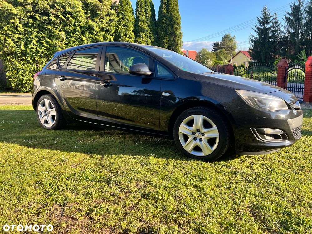 Opel Astra 1.7 CDTI DPF Exklusiv - 13