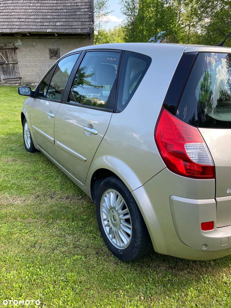 Renault Scenic 1.9 dCi Luxe Privilege - 12