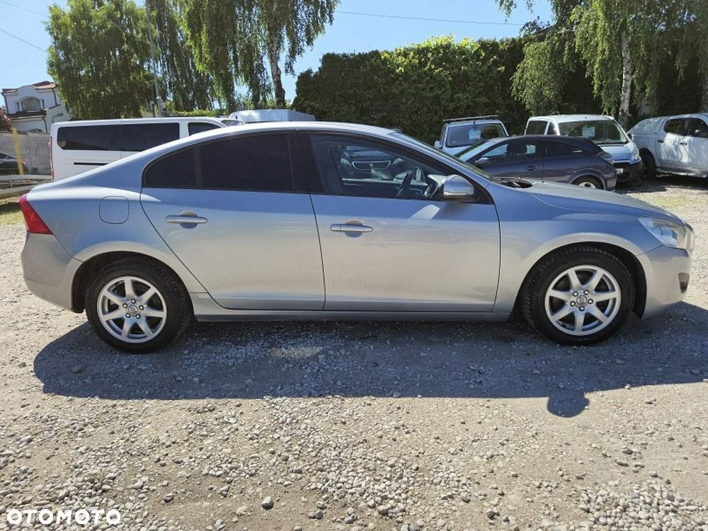 Volvo S60 - 13