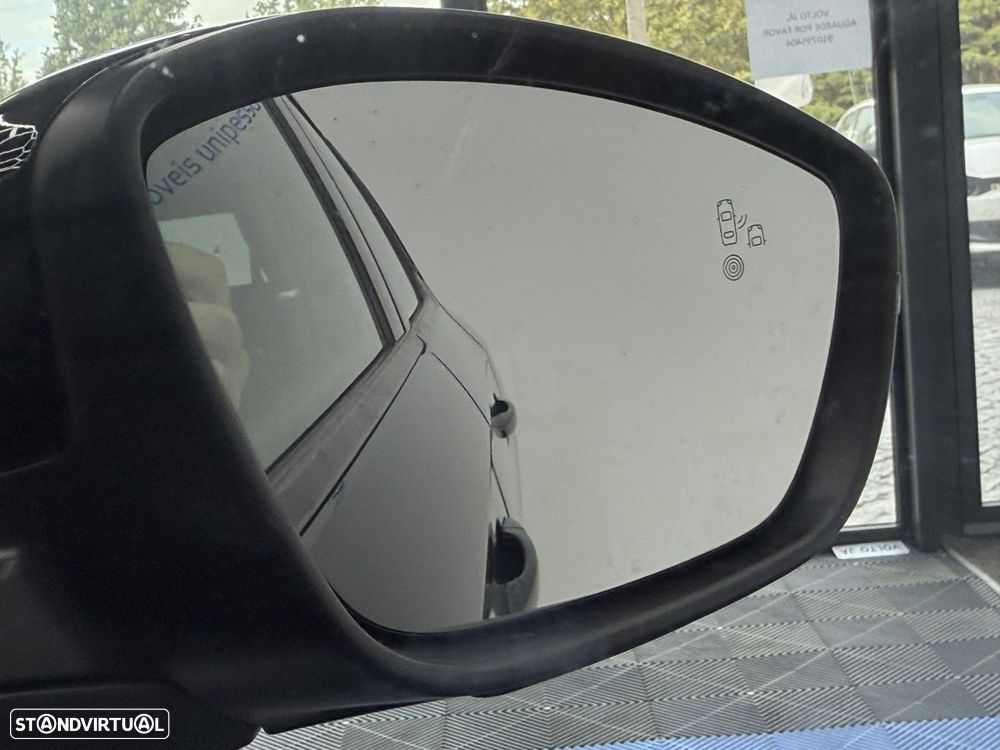 Opel Corsa 1.2 T GS Line - 40