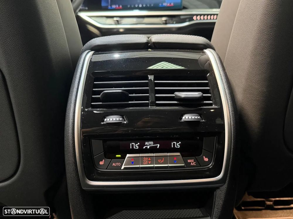 BMW X5 50 e xDrive Pack M Desportivo Pro - 33