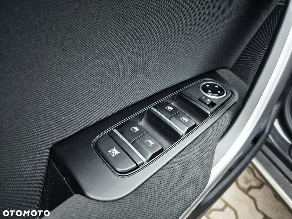 Kia XCeed 1.5 T-GDI M DCT - 12