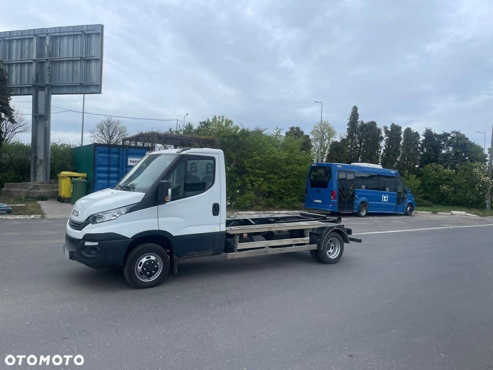 Iveco Daily35C16 - 5