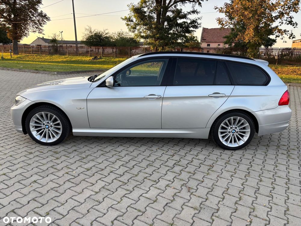 BMW Seria 3 318d DPF Edition Exclusive - 14