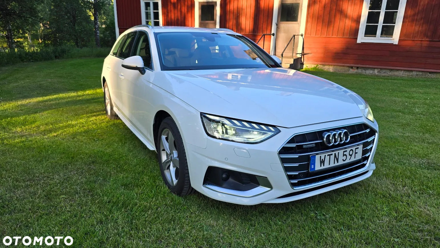 Audi A4 Avant 40 TDI quattro S tronic - 12