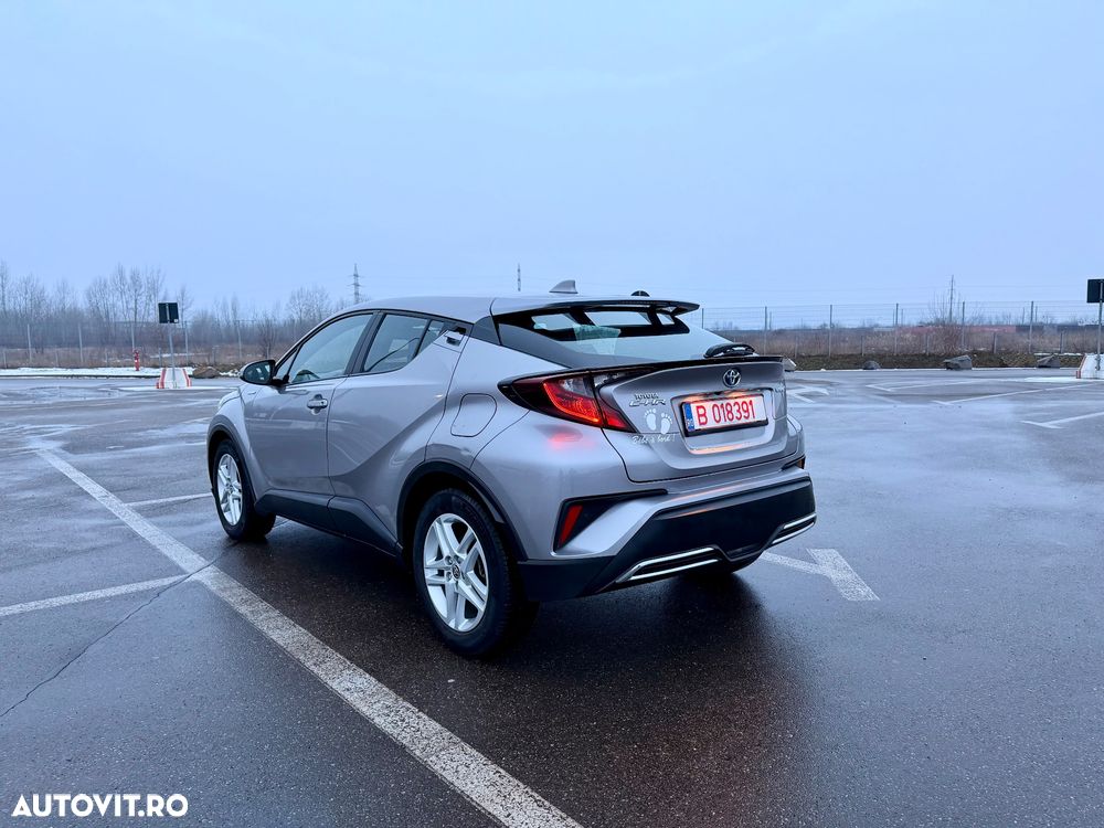Toyota C-HR 2.0 Business-Edition - 3