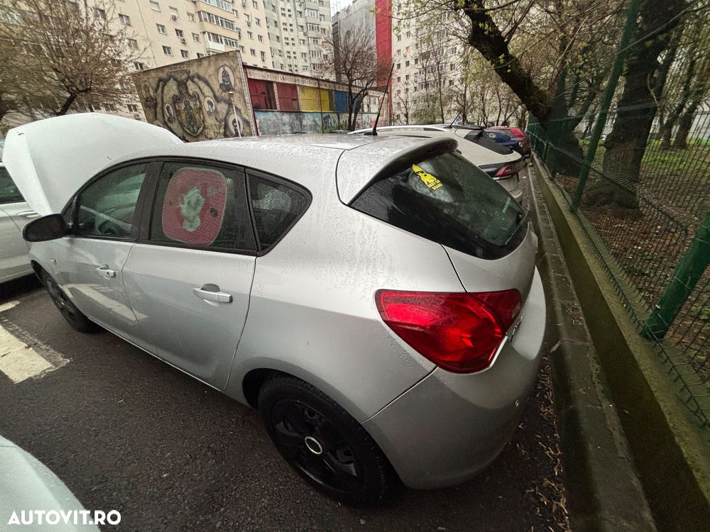 Opel Astra 1.7 CDTI DPF Active - 4