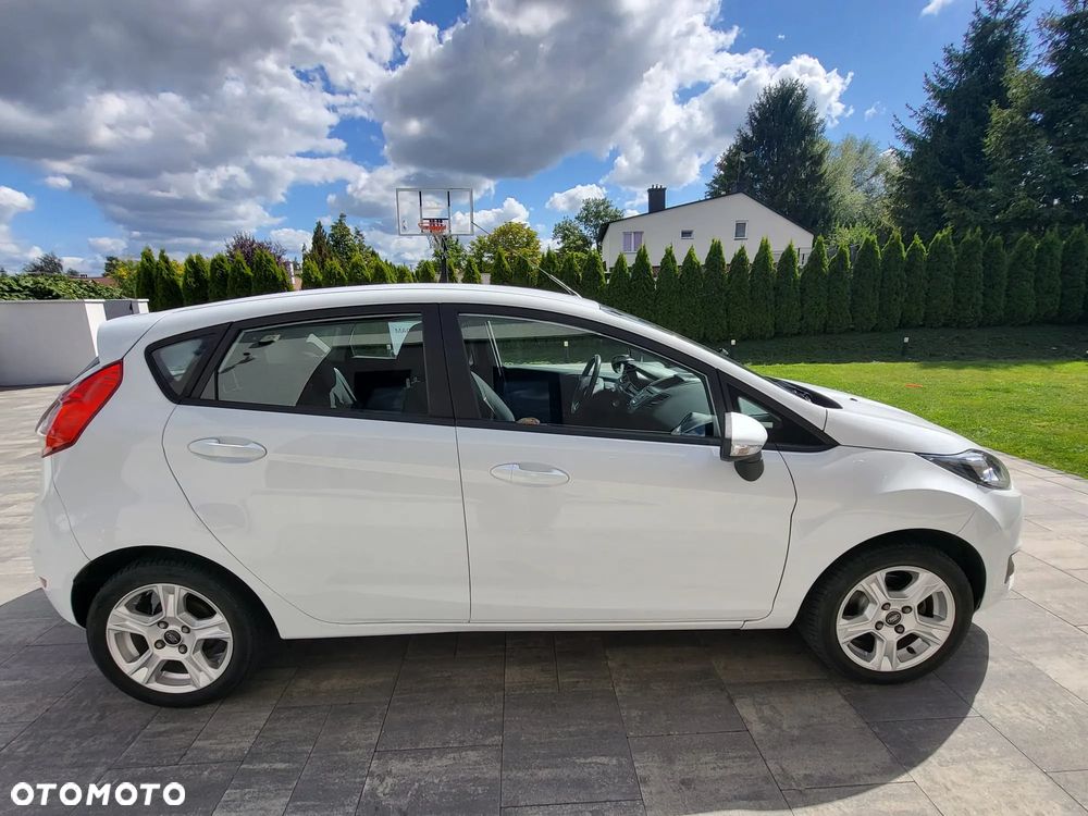 Ford Fiesta 1.4 Trend - 8