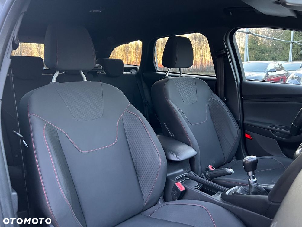 Ford Focus 1.0 EcoBoost ST-Line ASS - 18