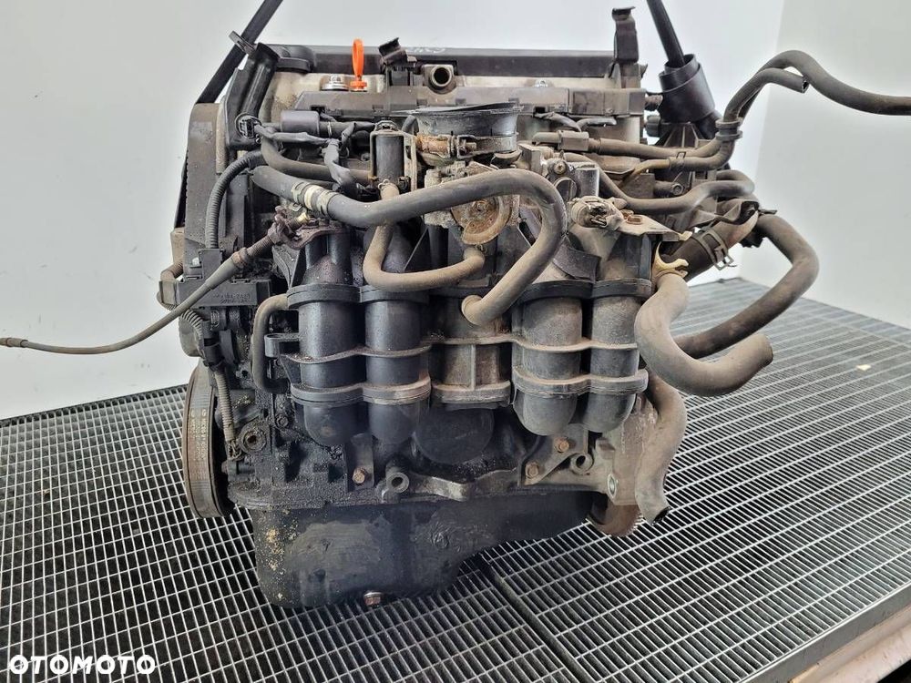 SILNIK KOMPLETNY BENZYNA 1.4 16V 90 HONDA CIVIC VII D14Z6 - 6