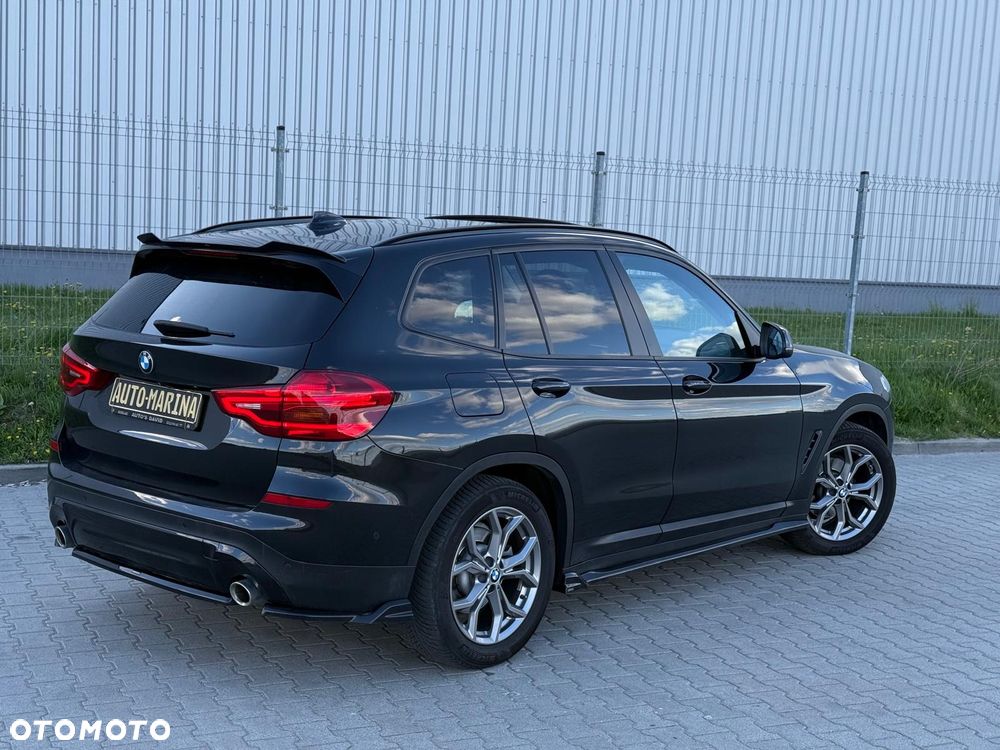 BMW X3 xDrive20i Advantage sport - 12