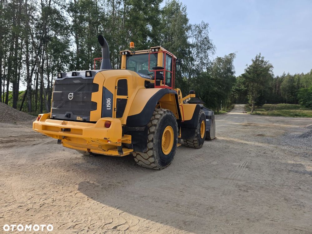 Volvo 150G - 11