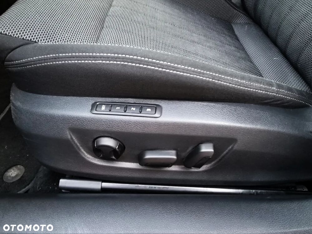 Skoda Superb 2.0 TDI SCR 4x4 Style DSG - 15