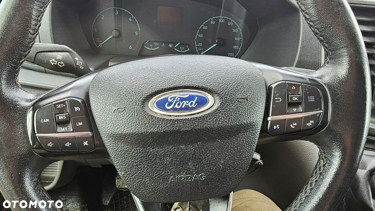 Ford Transit - 13