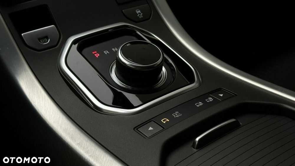 Land Rover Range Rover Evoque - 33