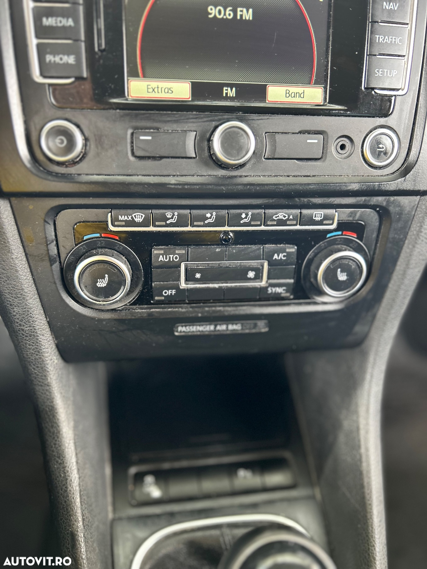 Volkswagen Golf 1.6 TDI DPF 4M BMT Highline - 13