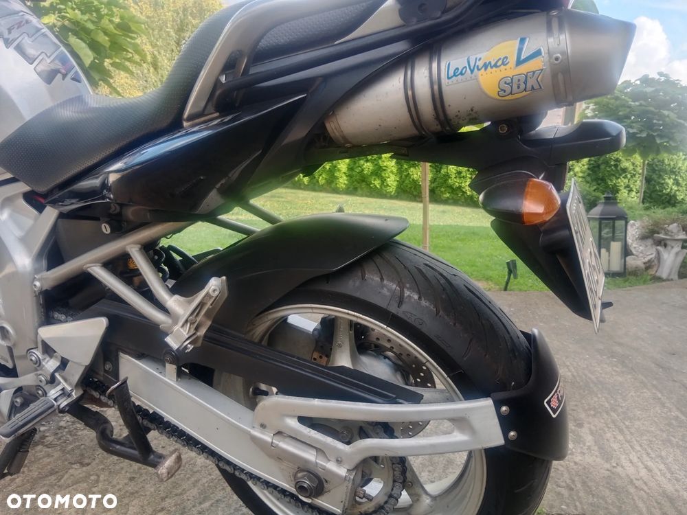 Yamaha FZ6 - 5