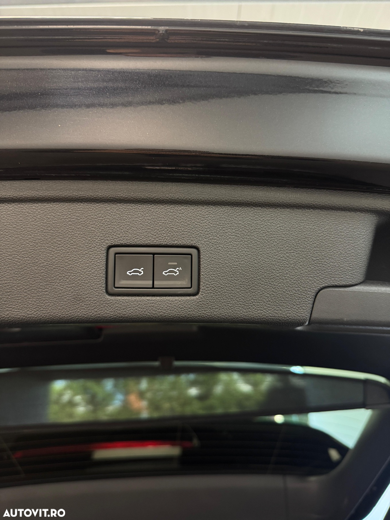 Volkswagen Touareg V6 TDI Elegance - 24