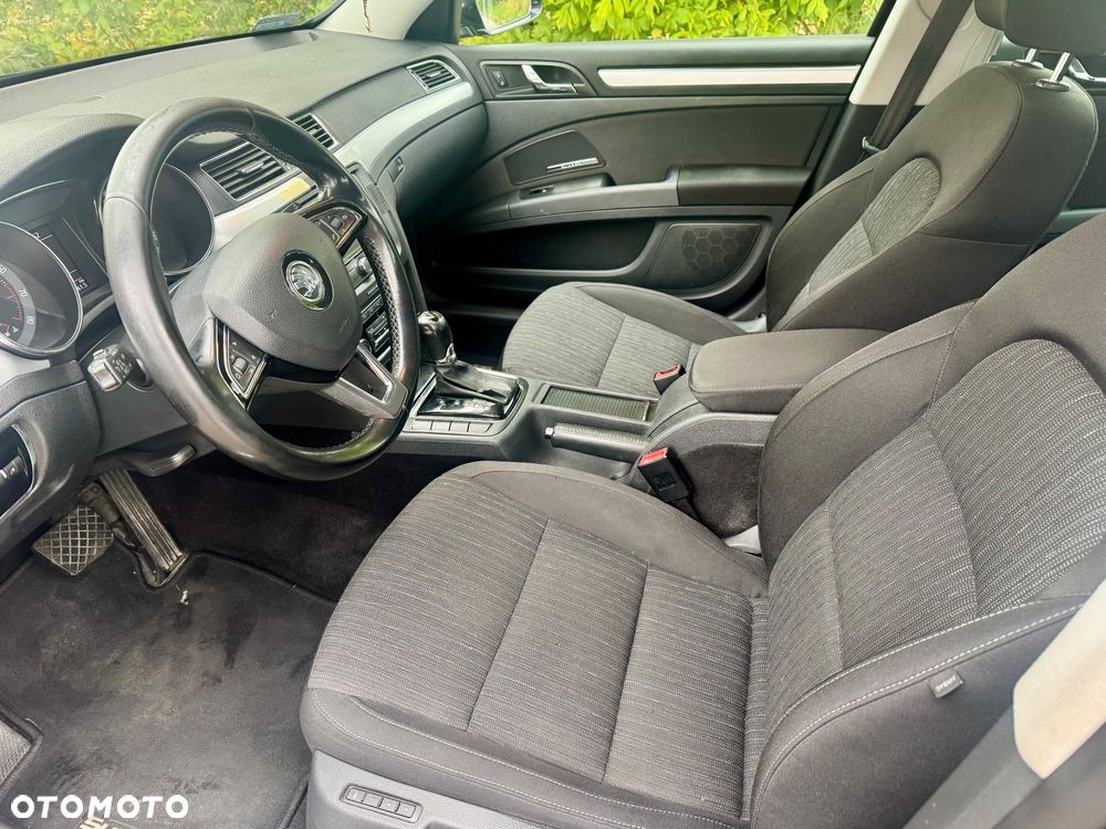 Skoda Superb 1.8 TSI Business DSG - 5