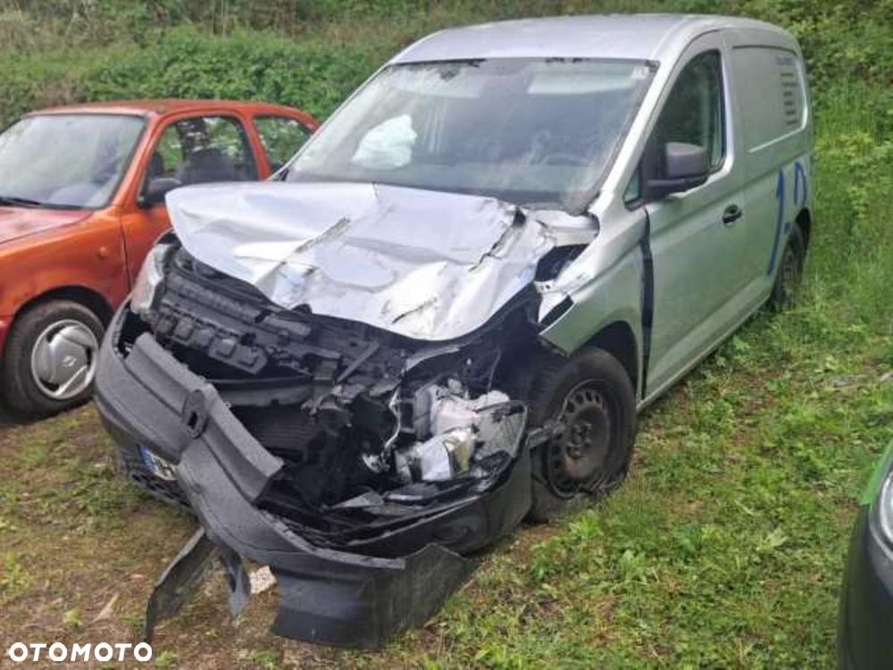 Volkswagen Caddy - 2
